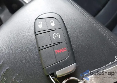 2017 Chrysler 200 Limited Platinum из США, поврежденный, VIN 1C3CCCAB6HN505033